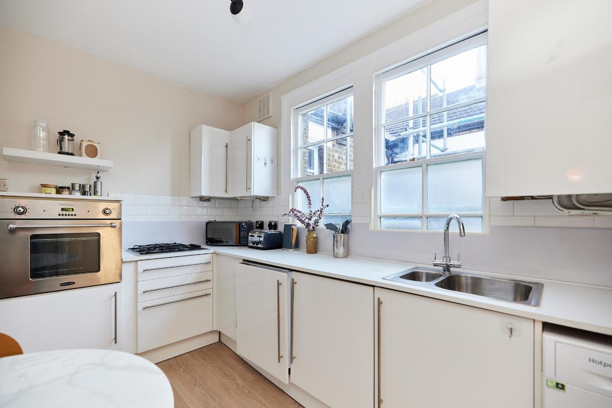The Elmington Estate Place - Elegant 1bdr Flat Apartment *