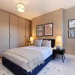 The Elmington Estate Place - Elegant 1Bdr Flat