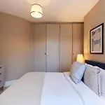 The Elmington Estate Place - Elegant 1Bdr Flat