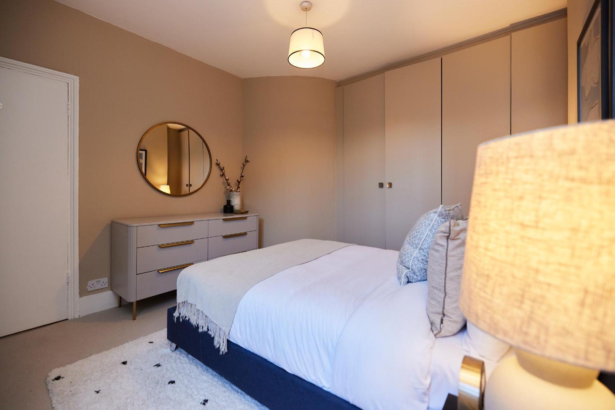 The Elmington Estate Place - Elegant 1bdr Flat